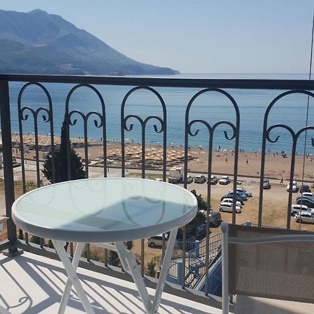 Hotel Svarog Bečići エクステリア 写真