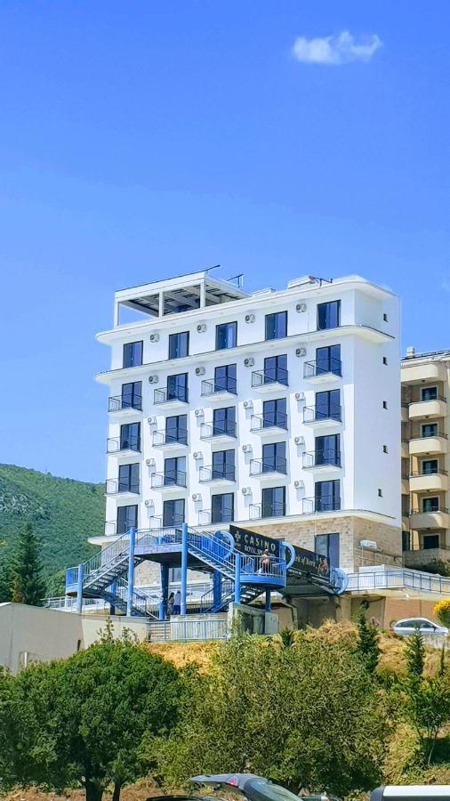 Hotel Svarog Bečići エクステリア 写真